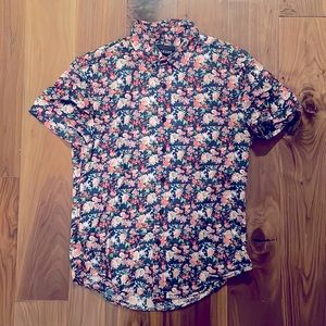 Small Wildfang short sleeve button down